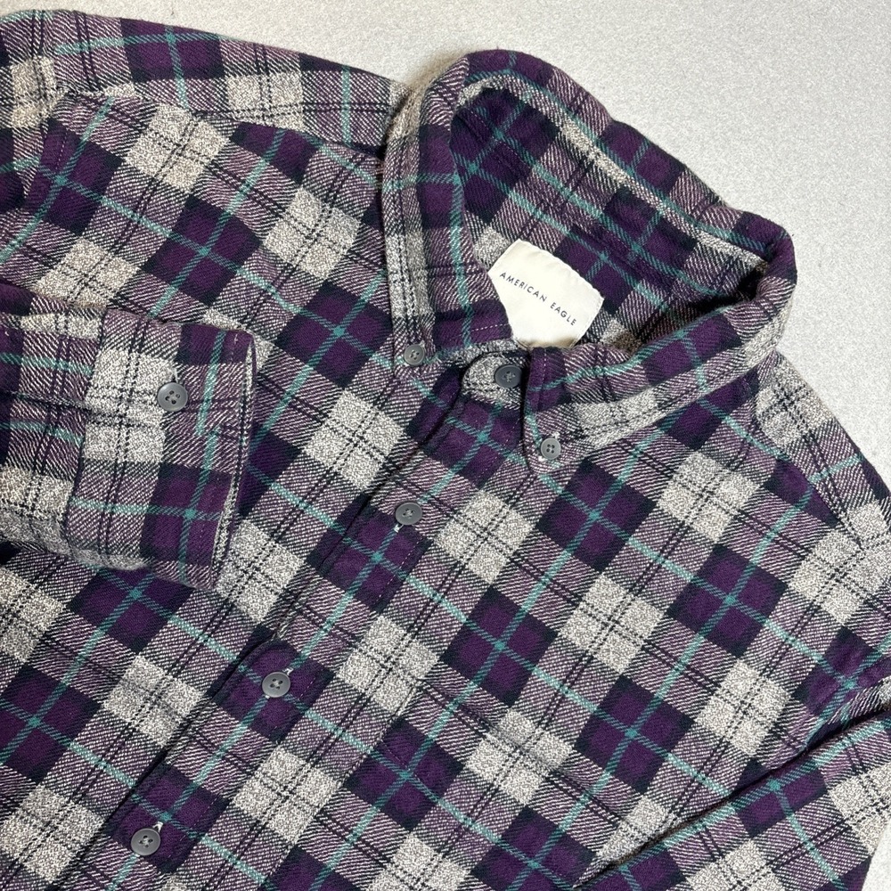 American eagle men's heavy 100% cotton plaid flannel shirt‎ Medium Purple Gray